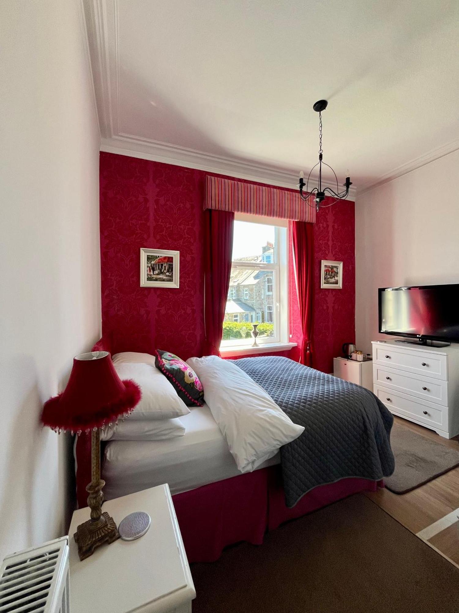 Hannahs Guesthouse Aberdeen Bagian luar foto