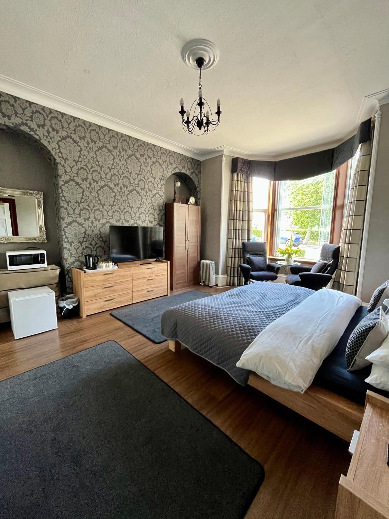 Hannahs Guesthouse Aberdeen Bagian luar foto