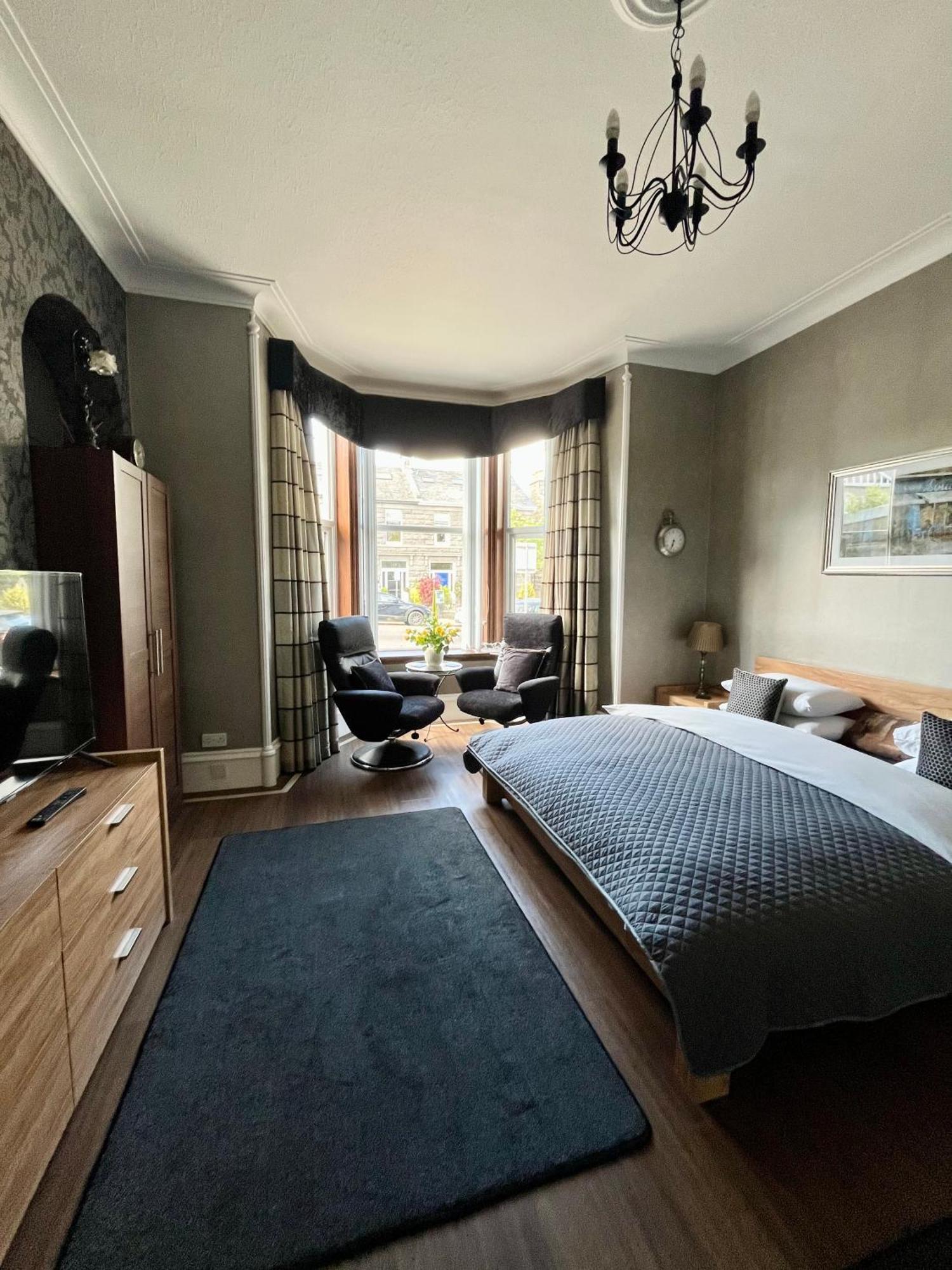 Hannahs Guesthouse Aberdeen Bagian luar foto