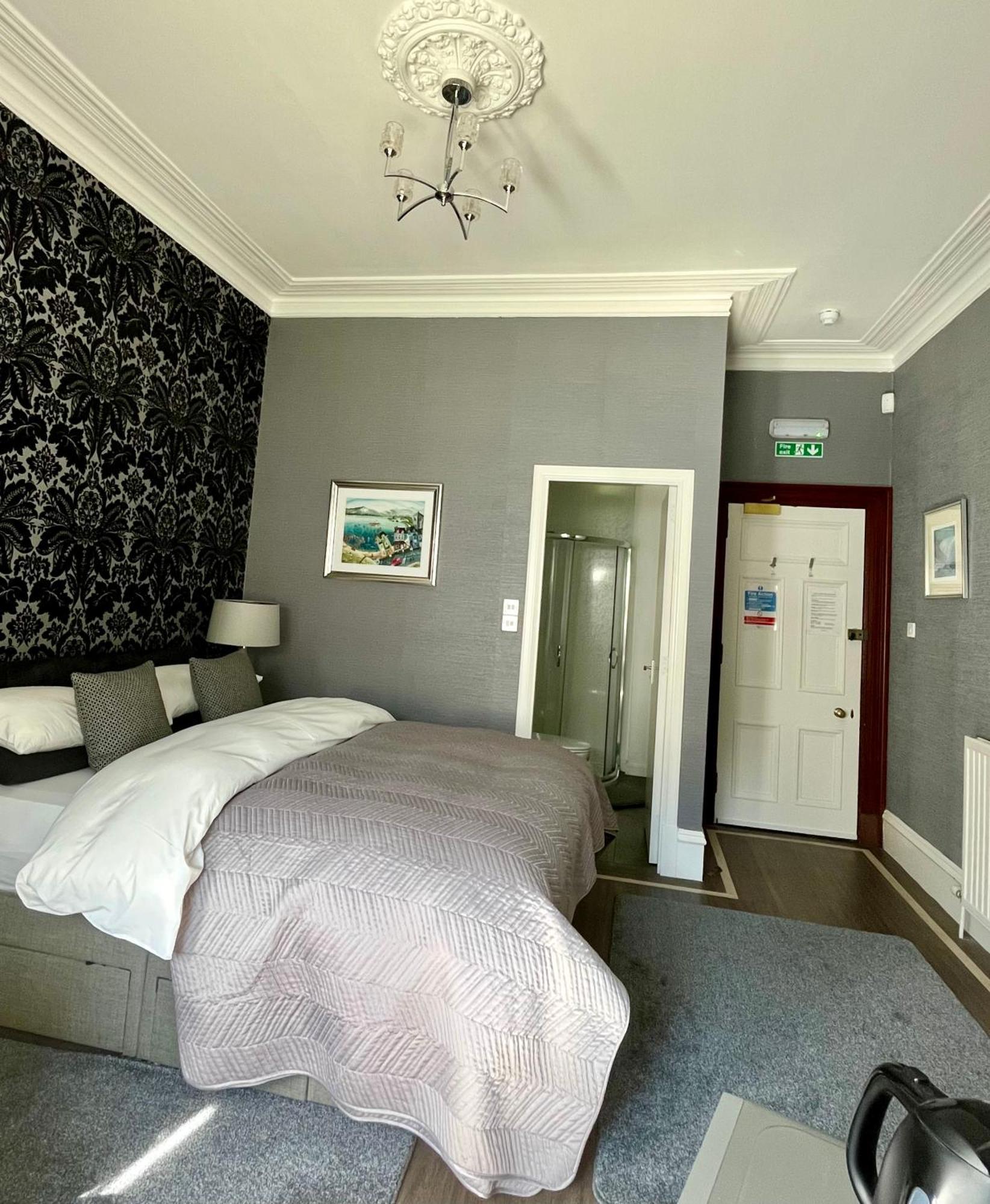 Hannahs Guesthouse Aberdeen Bagian luar foto